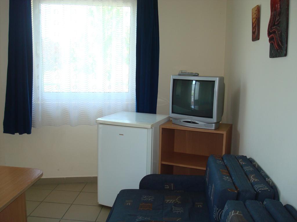 Termal Kemping Apartmanok Tiszaújváros 客房 照片